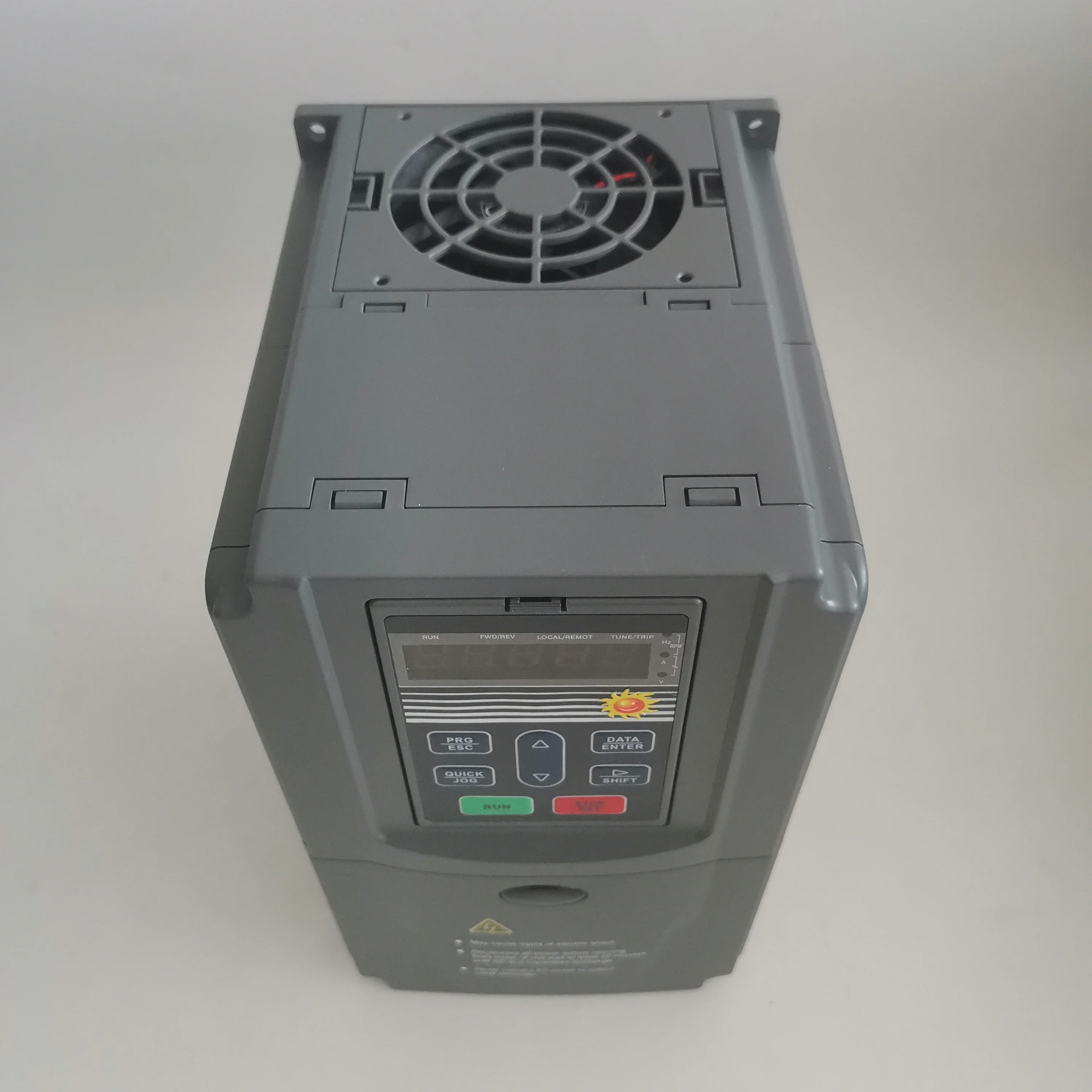 Solar Water Pump Inverter 3HP  - огляд і ціна Solar Pump Inverter 2.2Kw