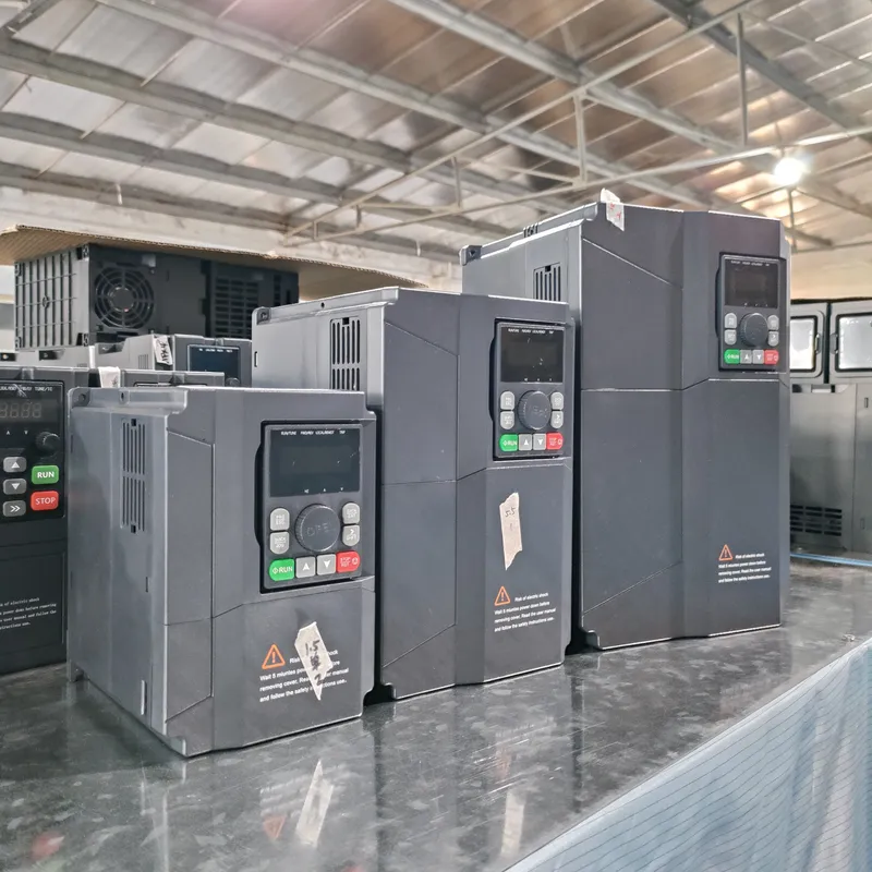 VFD 2.2KW 5.5KW 220V 380V Thre - огляд і ціна Solar Pump Inverter 5.5Kw Three Phase